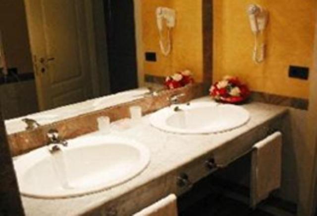Hotel Rivera Palace Varanasi Cameră foto
